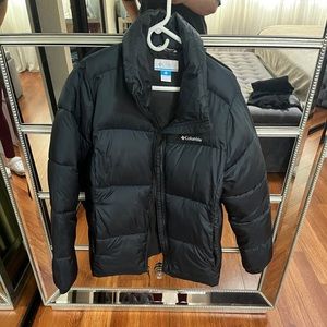 Columbia puffer jacket unisex